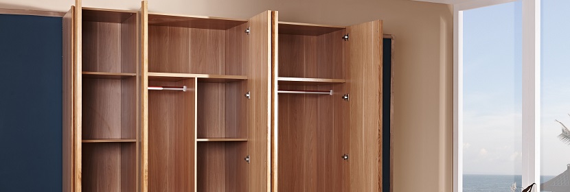 家具表面漆膜耐附著力試驗(yàn)